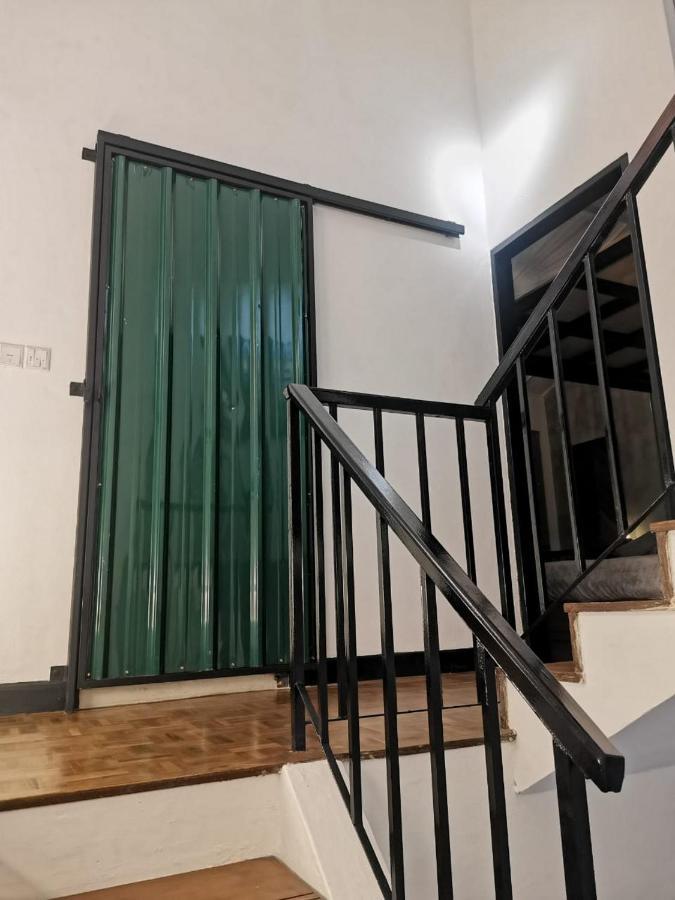 Holiday home Geniehome No10 Classic 5br6b Free Wifi At Ss2 Pj Petaling Jaya