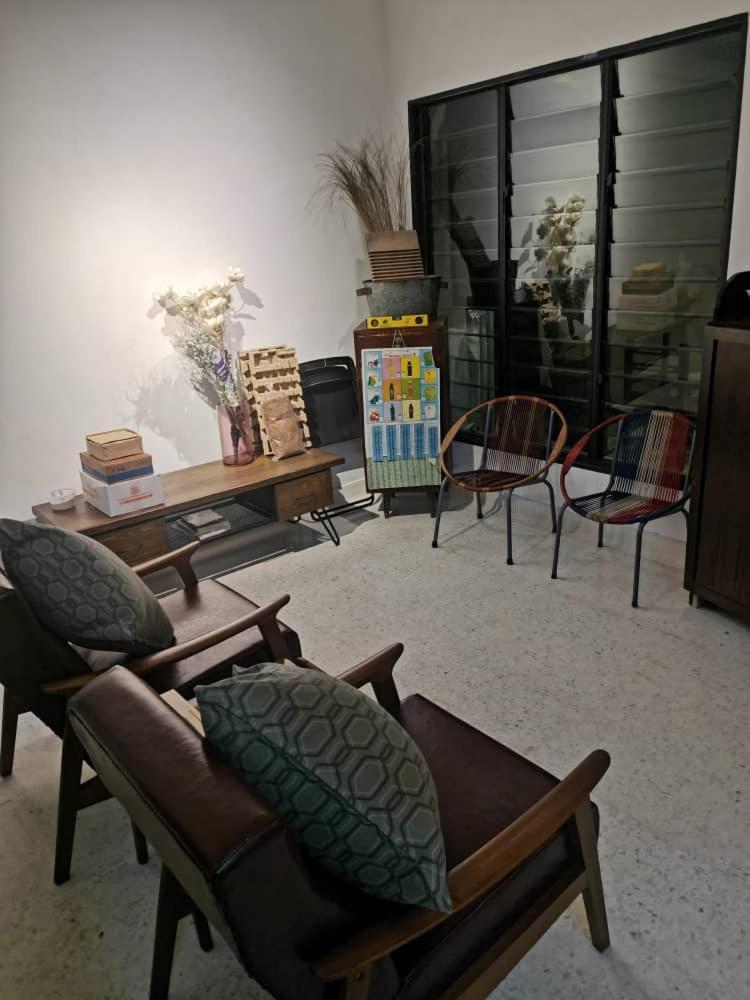 Geniehome No10 Classic 5br6b Free Wifi At Ss2 Pj
